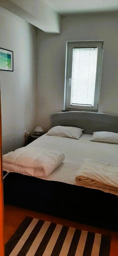 Villa Dobra Family Apartments Vir Ngoại thất bức ảnh