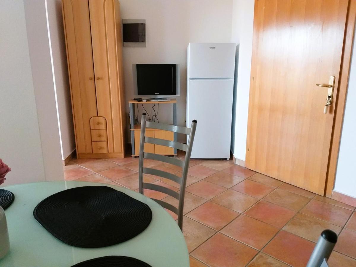 Villa Dobra Family Apartments Vir Ngoại thất bức ảnh