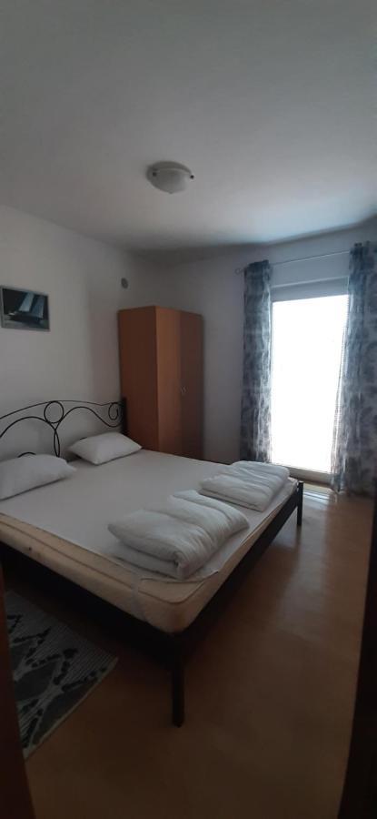 Villa Dobra Family Apartments Vir Ngoại thất bức ảnh