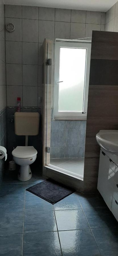 Villa Dobra Family Apartments Vir Ngoại thất bức ảnh